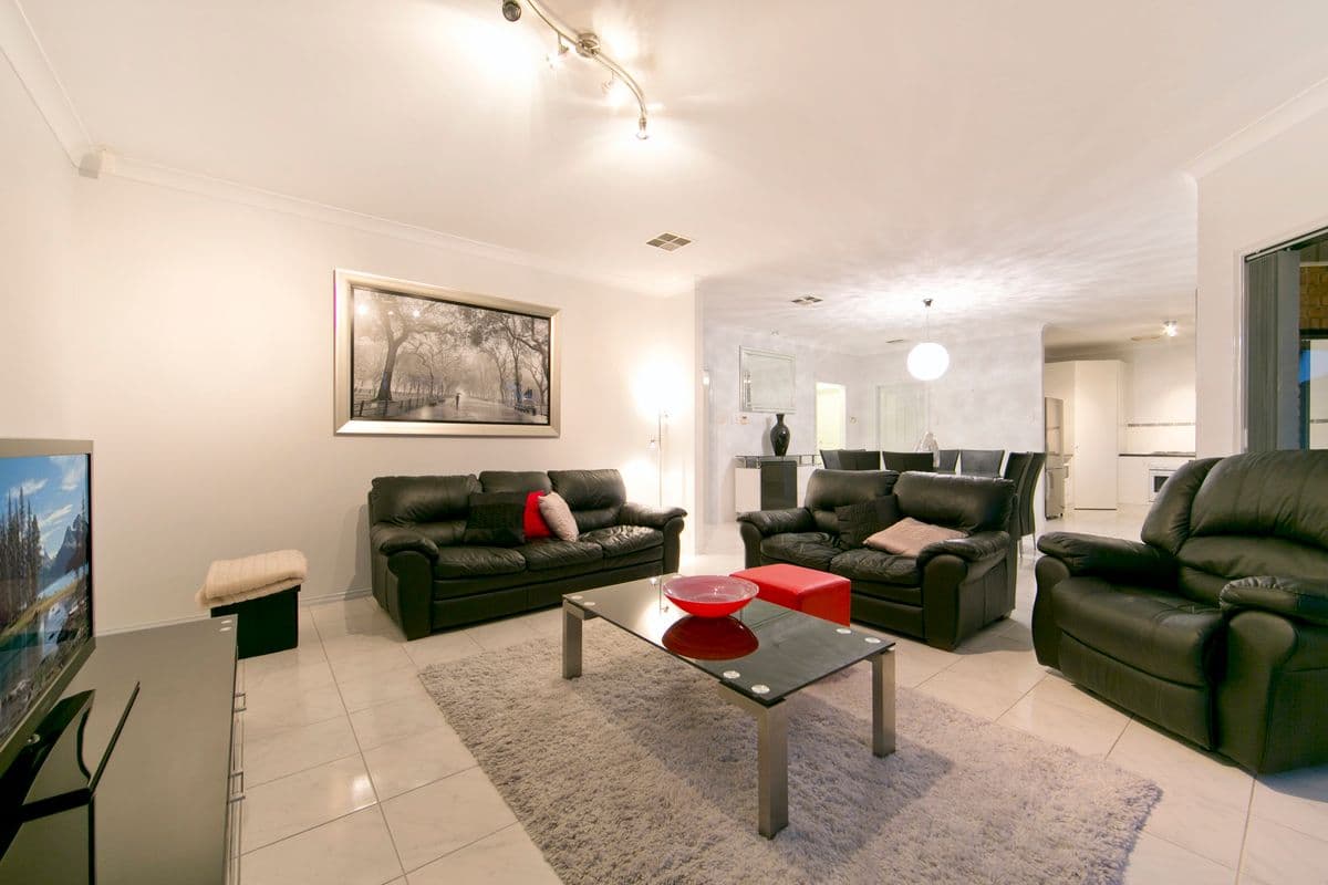 6 Blue Wren Circuit, MAWSON LAKES SA 5095, Mawson Lakes - Thumbnail 5