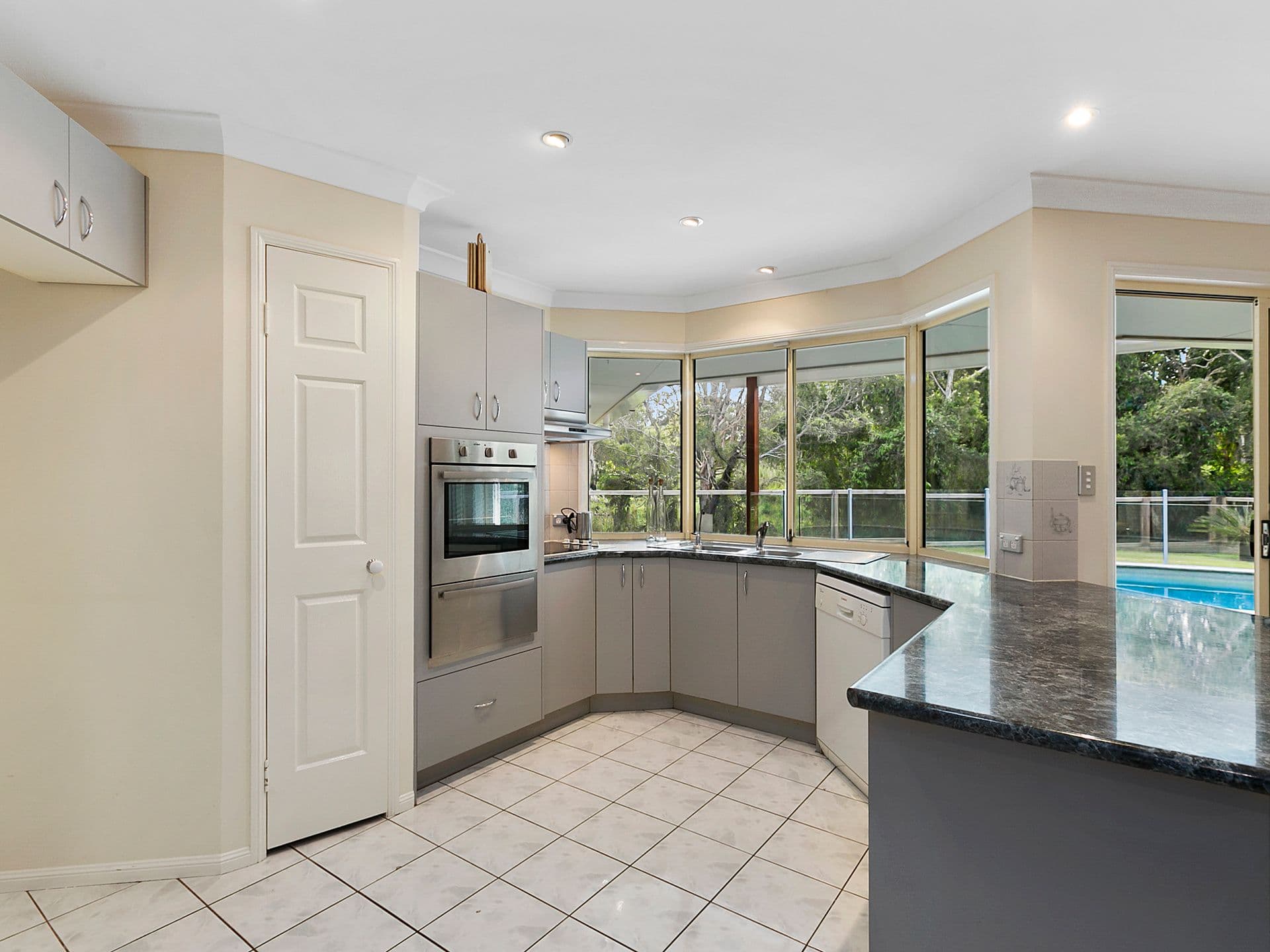 37 Ferguson Place, Coopers Plains QLD 4108, Coopers Plains - Thumbnail 3