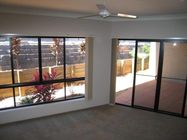 24 Ronnex Place, ASPLEY QLD 4034, Aspley - Thumbnail 4