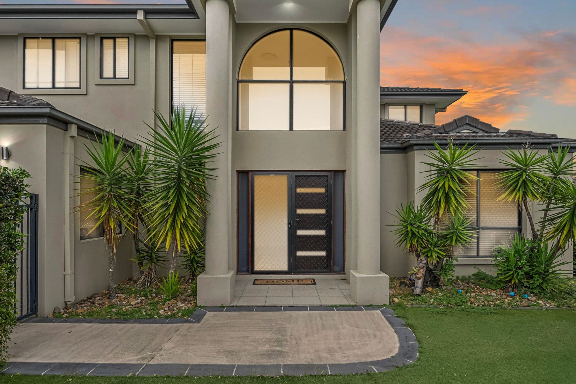 1 Viewridge Way, Molendinar QLD 4214, Molendinar - Thumbnail 2