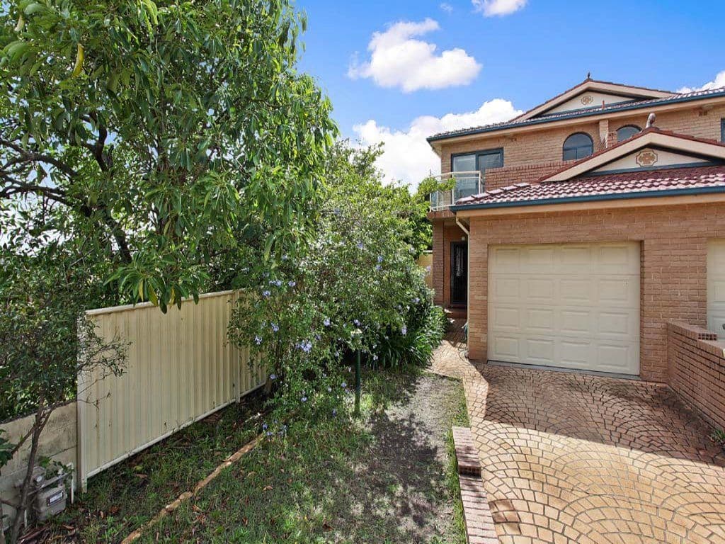 4 Karool Avenue, EARLWOOD NSW 2206, Earlwood - Thumbnail 2