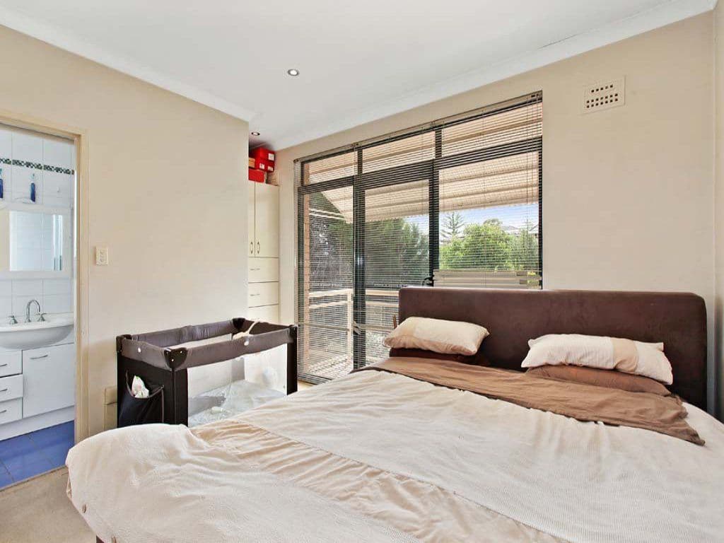 4 Karool Avenue, EARLWOOD NSW 2206, Earlwood - Thumbnail 4