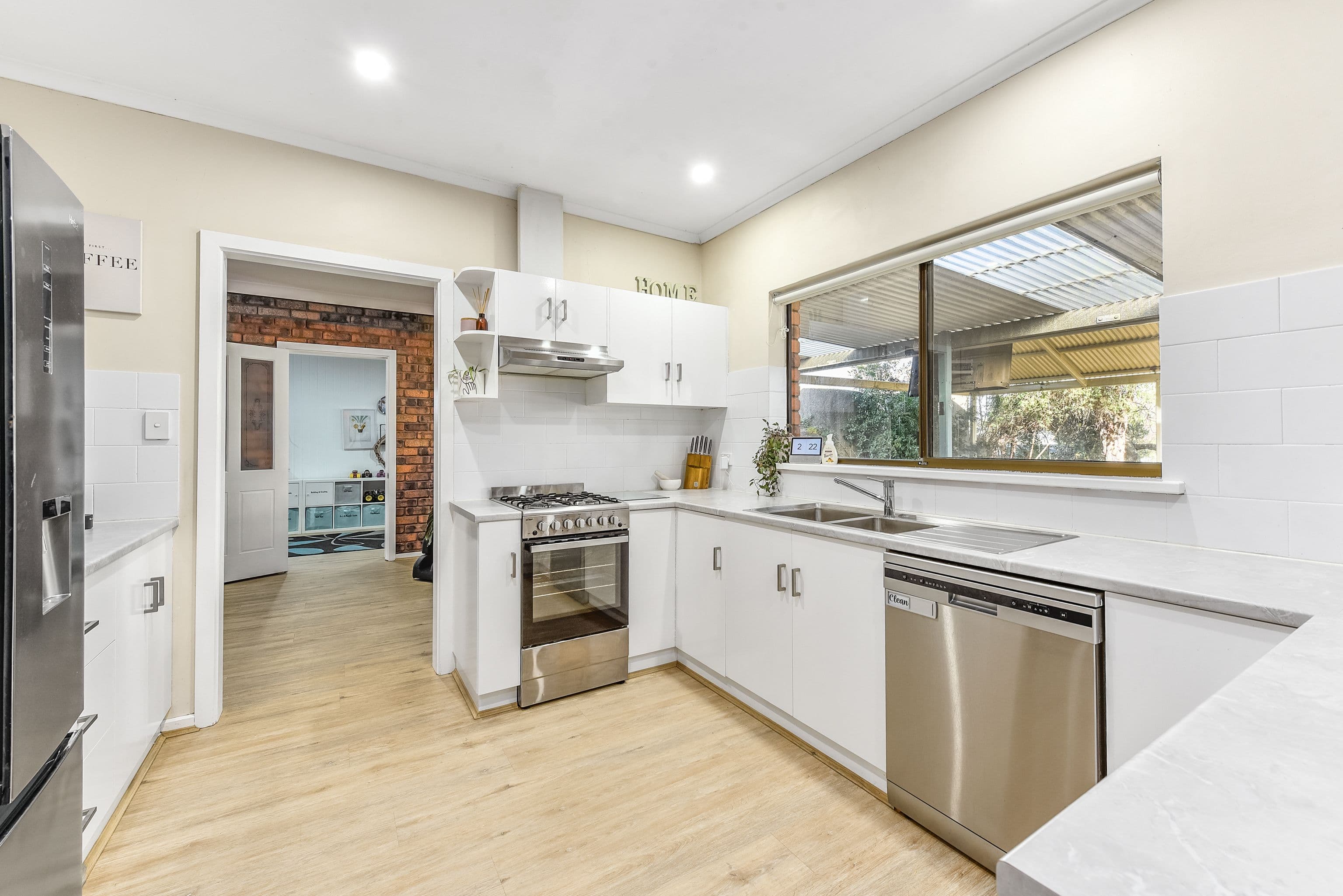 36 Venn Avenue, Bordertown SA 5268, Bordertown - Thumbnail 3