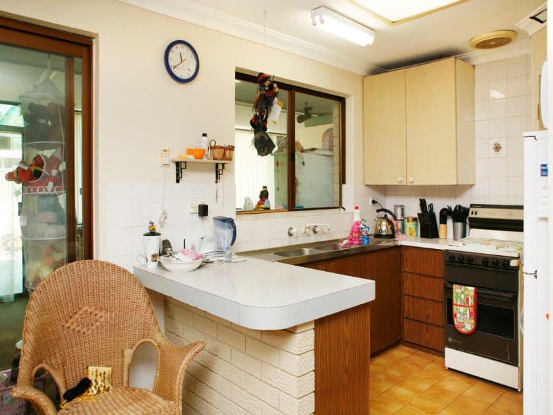12 Brockmill Avenue, BEECHBORO WA 6063, Beechboro - Thumbnail 7