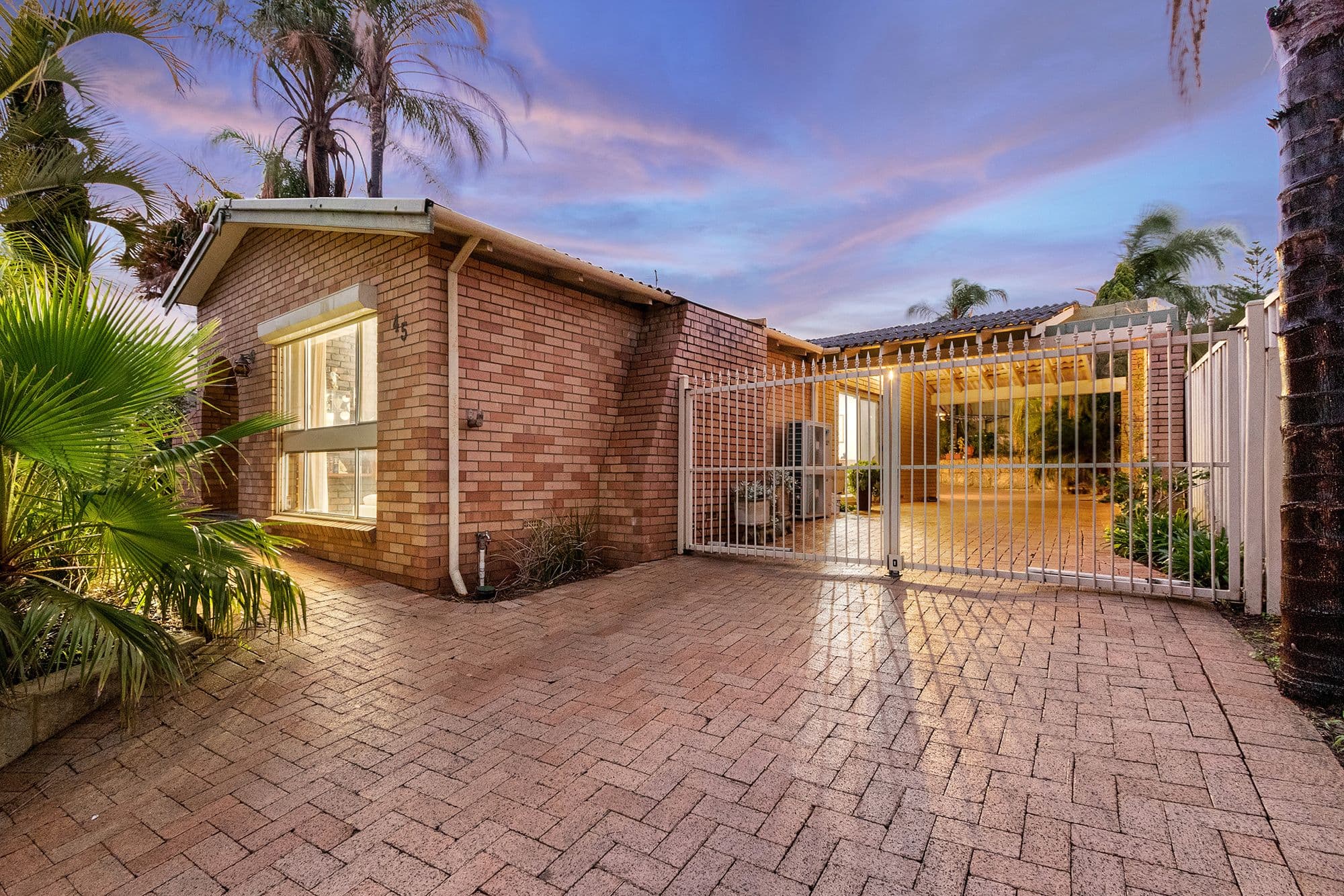 45 Waddington Crescent, Koondoola WA 6064, Koondoola - Thumbnail 2