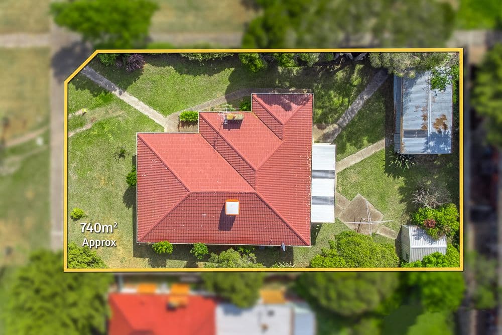 13 Harker Street, Sunbury VIC 3429, Sunbury - Thumbnail 2