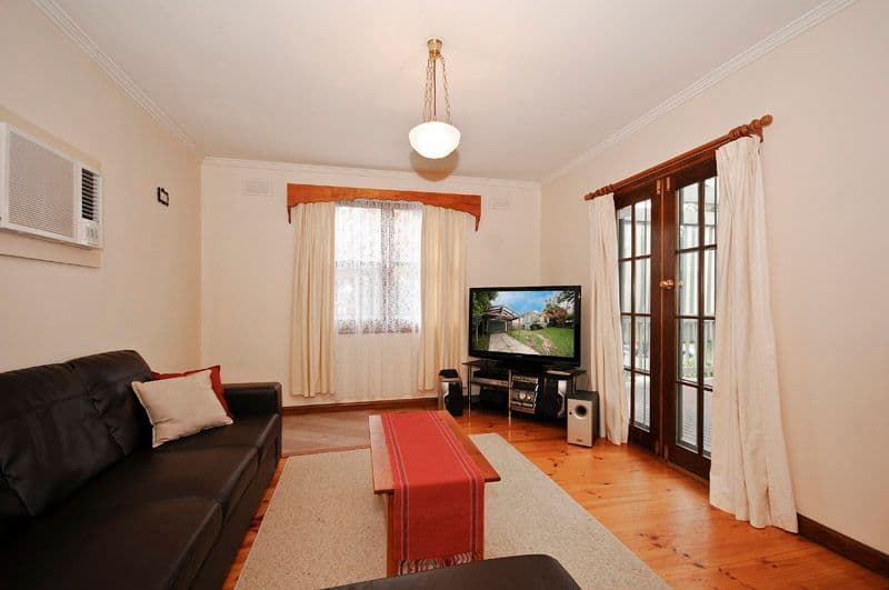 2 Nelson Street, FERNTREE GULLY VIC 3156, Ferntree Gully - Thumbnail 2