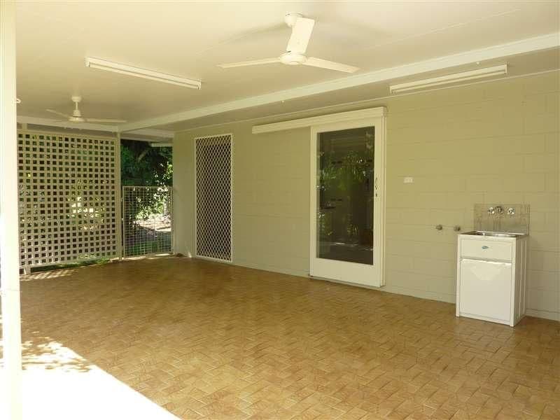 243 McManus Street, WHITFIELD QLD 4870, Whitfield - Thumbnail 3