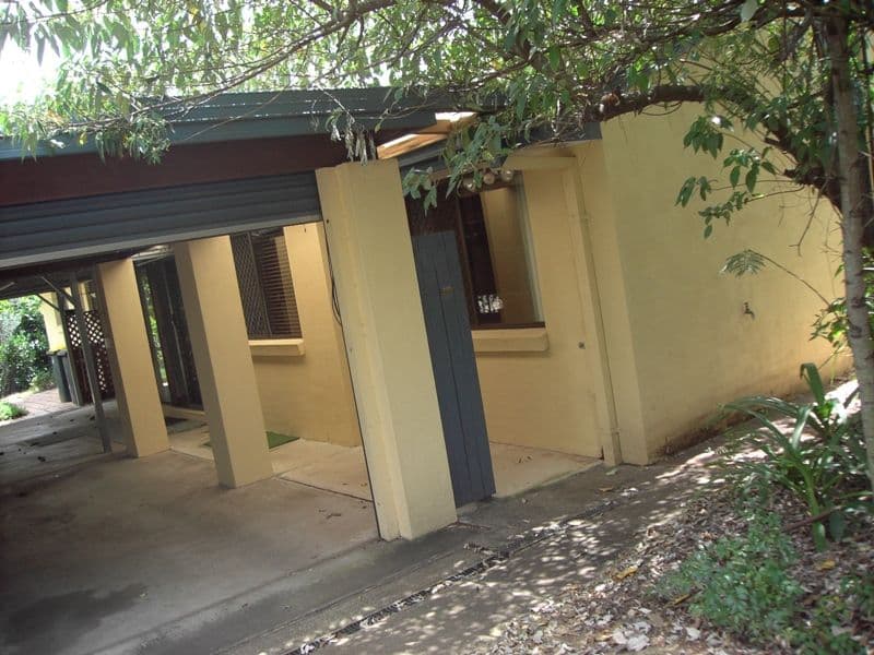 ROBERTSON QLD 4109, Robertson - Image 1