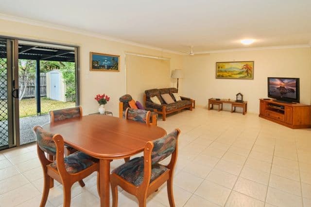 27 O'Reilly Drive, CALOUNDRA WEST QLD 4551, Caloundra West - Thumbnail 4