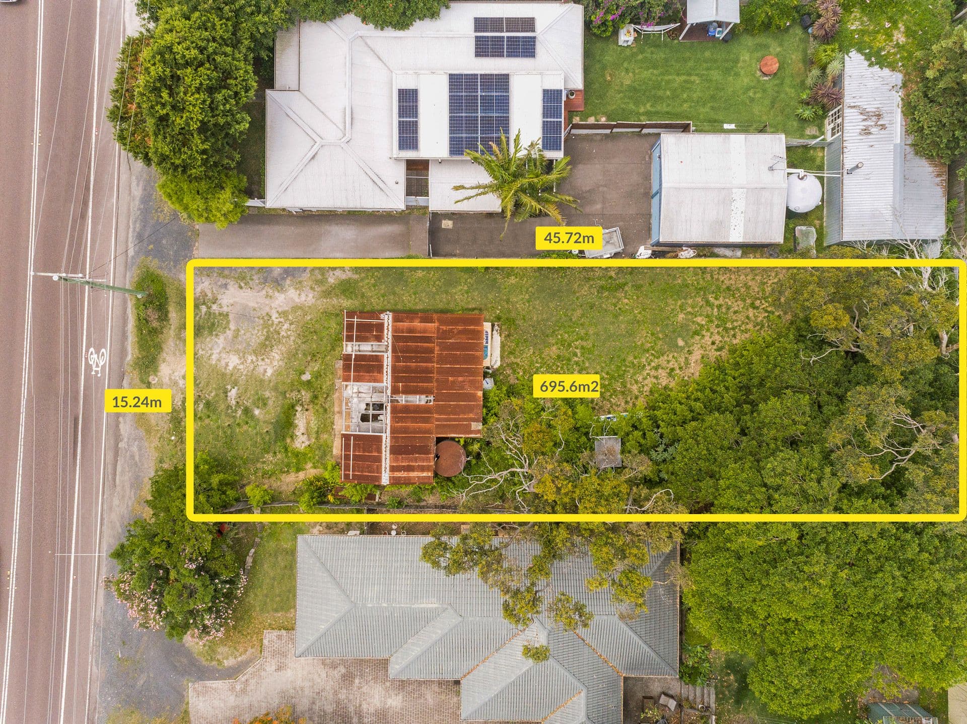 698 The Entrance Road, Bateau Bay NSW 2261, Bateau Bay - Thumbnail 2