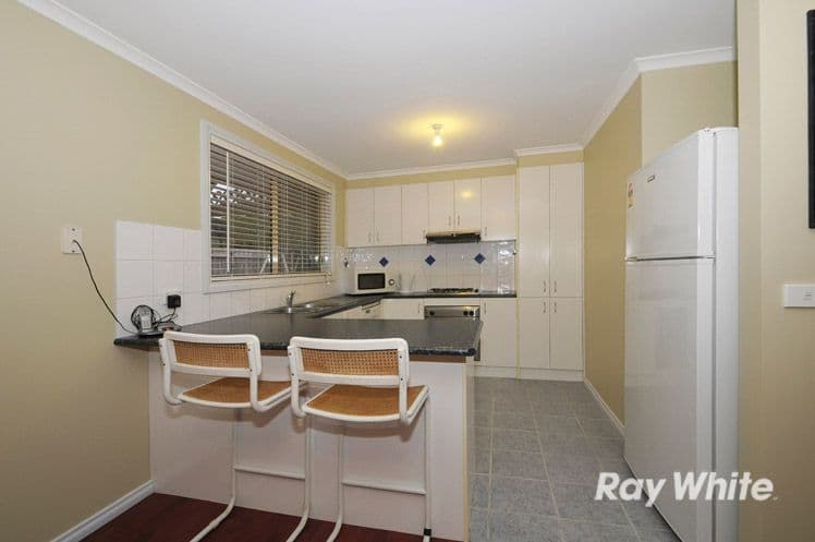 13 Glenaire Crescent, CRANBOURNE WEST VIC 3977, Cranbourne West - Thumbnail 6