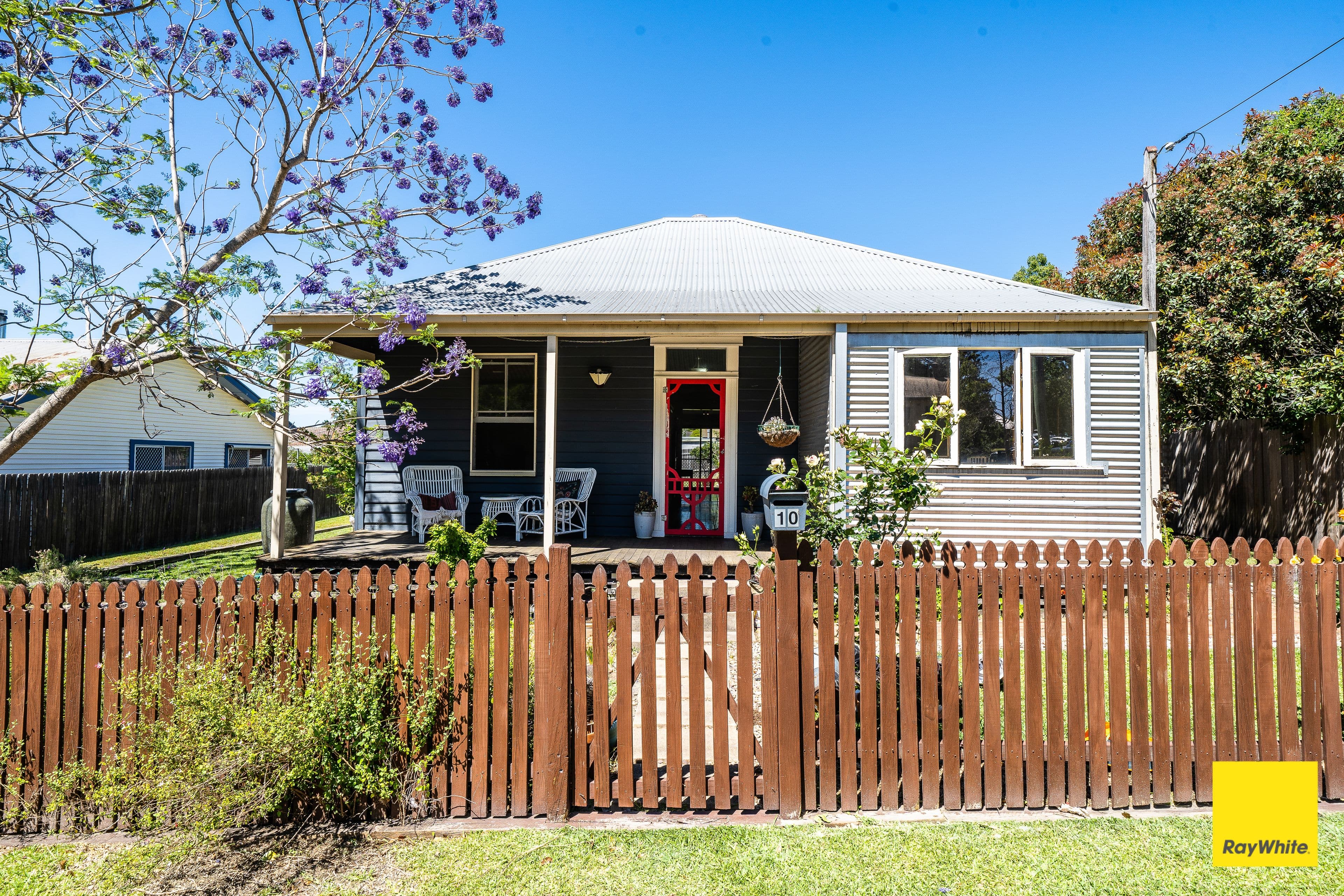 10 Birriley Street, Bomaderry - Image 1