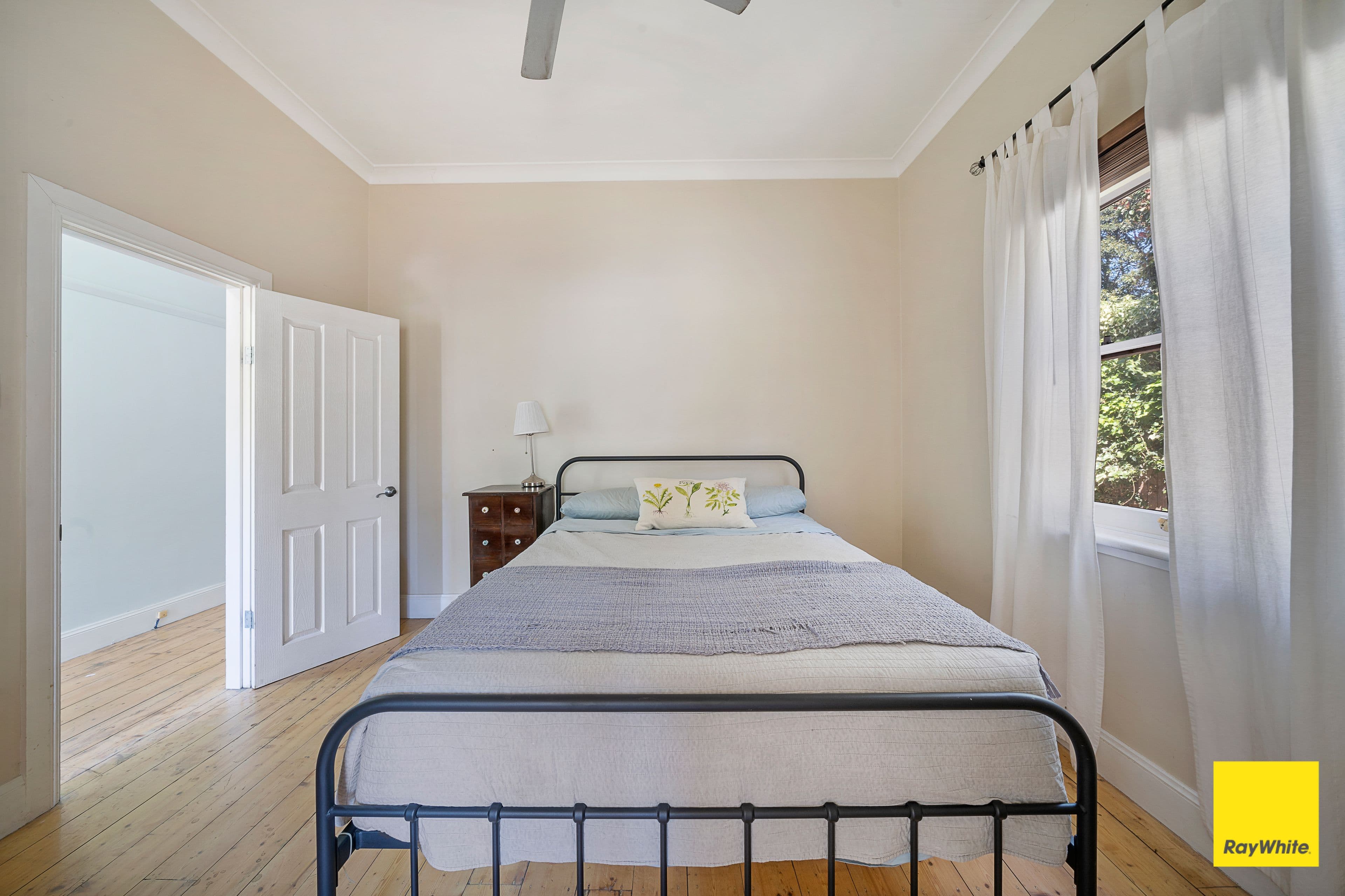 10 Birriley Street, Bomaderry - Thumbnail 5