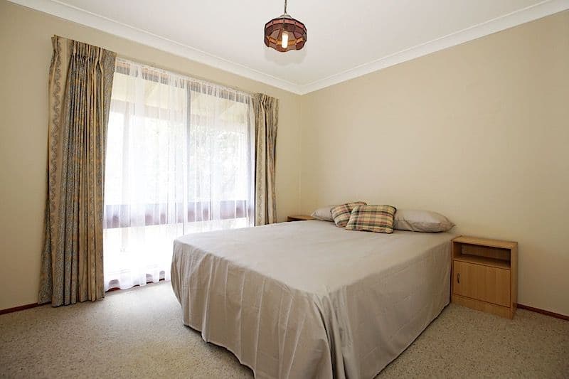 18 Chatsworth Crescent, North Nowra - Thumbnail 5