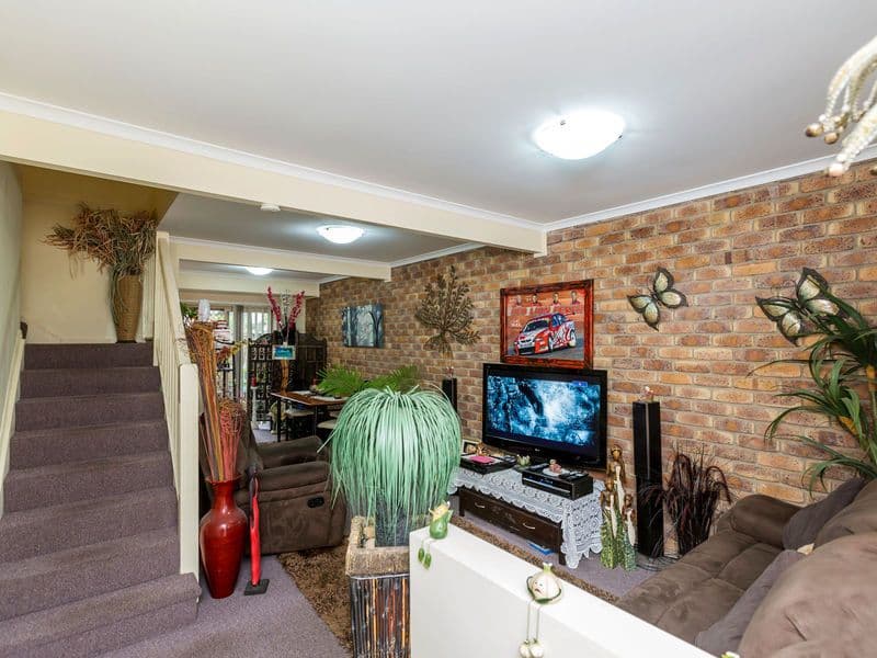13 Bridge Street, REDBANK QLD 4301, Redbank - Thumbnail 4