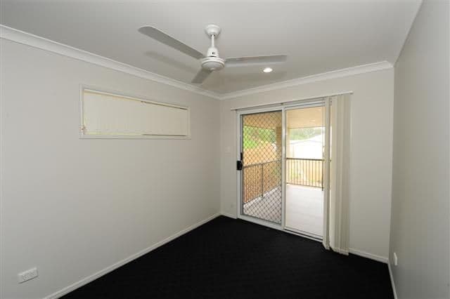 12 Phoenix Place, GLADSTONE QLD 4680, Gladstone - Thumbnail 3