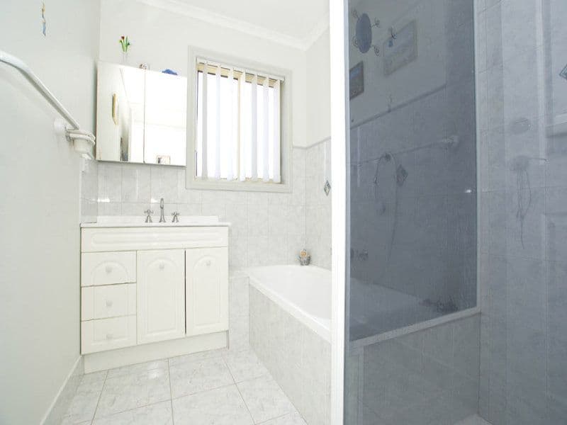 2 Corvette Close, SOUTH MORANG VIC 3752, South Morang - Thumbnail 6