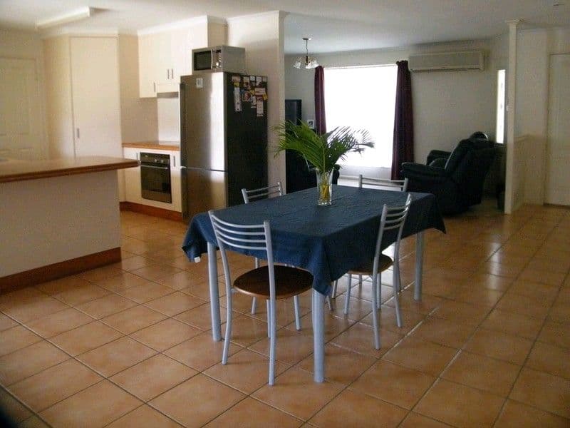 52/121 Surf Parade, Broadbeach, QLD, 4218, Broadbeach - Thumbnail 2