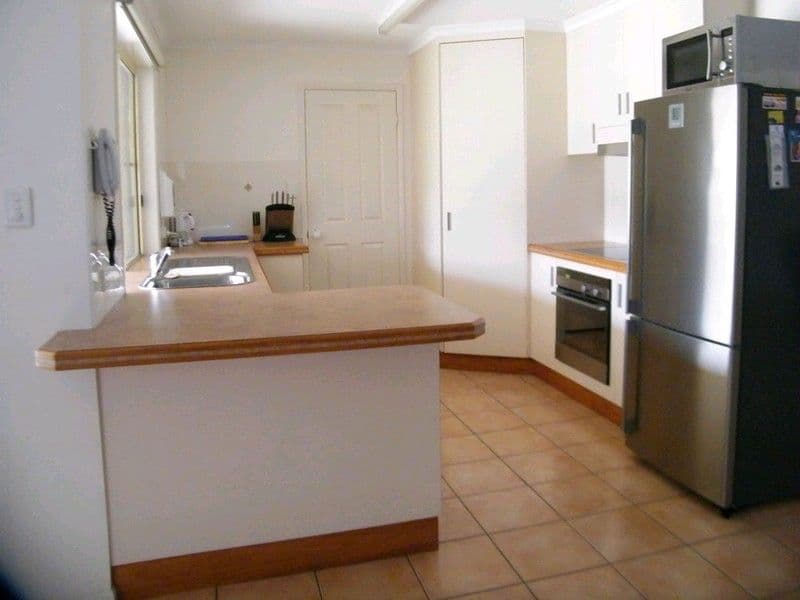 52/121 Surf Parade, Broadbeach, QLD, 4218, Broadbeach - Thumbnail 5