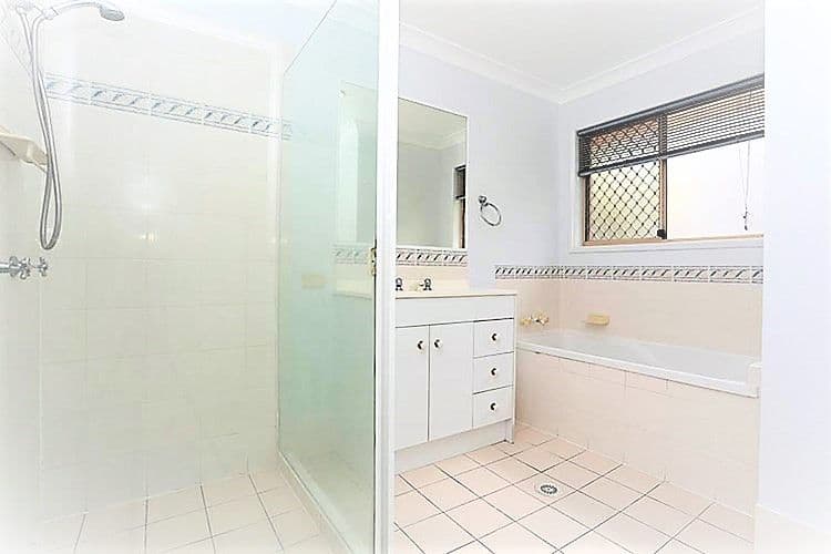 39 Morfantaine Terrace, Parkwood QLD 4214, Parkwood - Thumbnail 5
