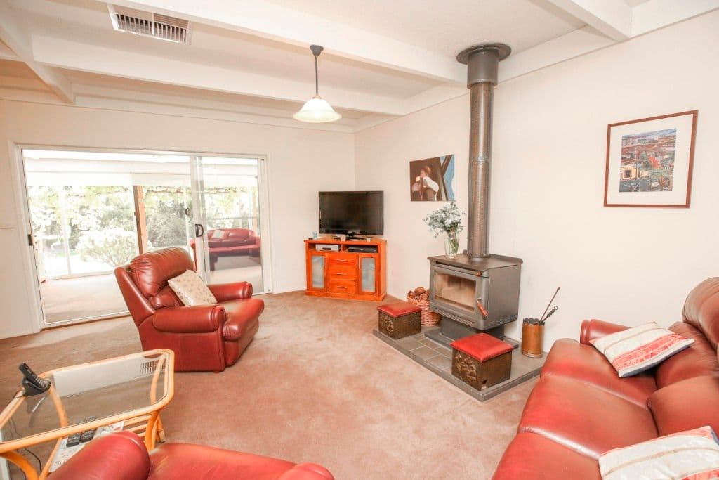 8 Main Avenue South, Merbein VIC 3505, Merbein - Thumbnail 4