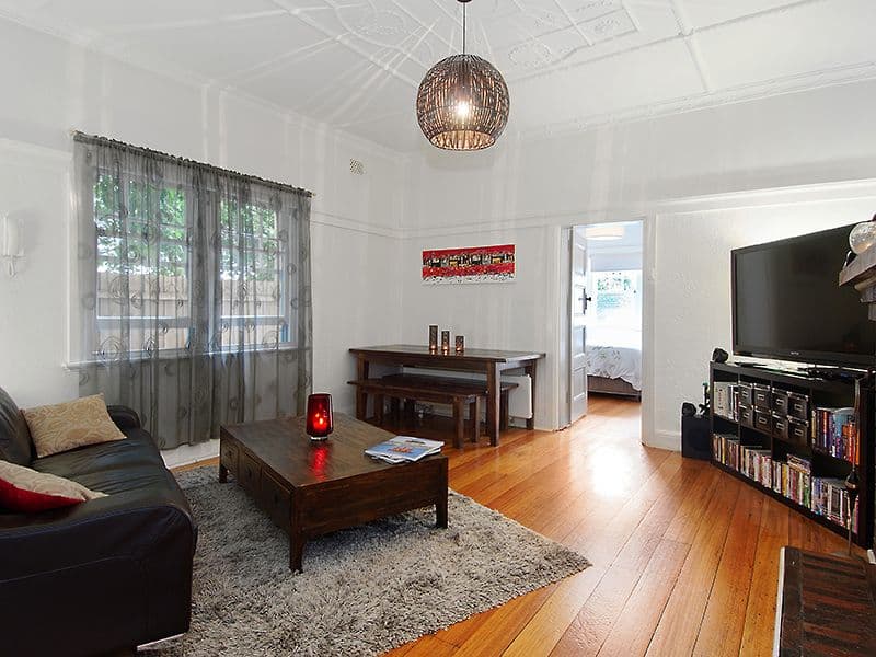 4 Irwell Street, ST KILDA VIC 3182, St Kilda - Thumbnail 2