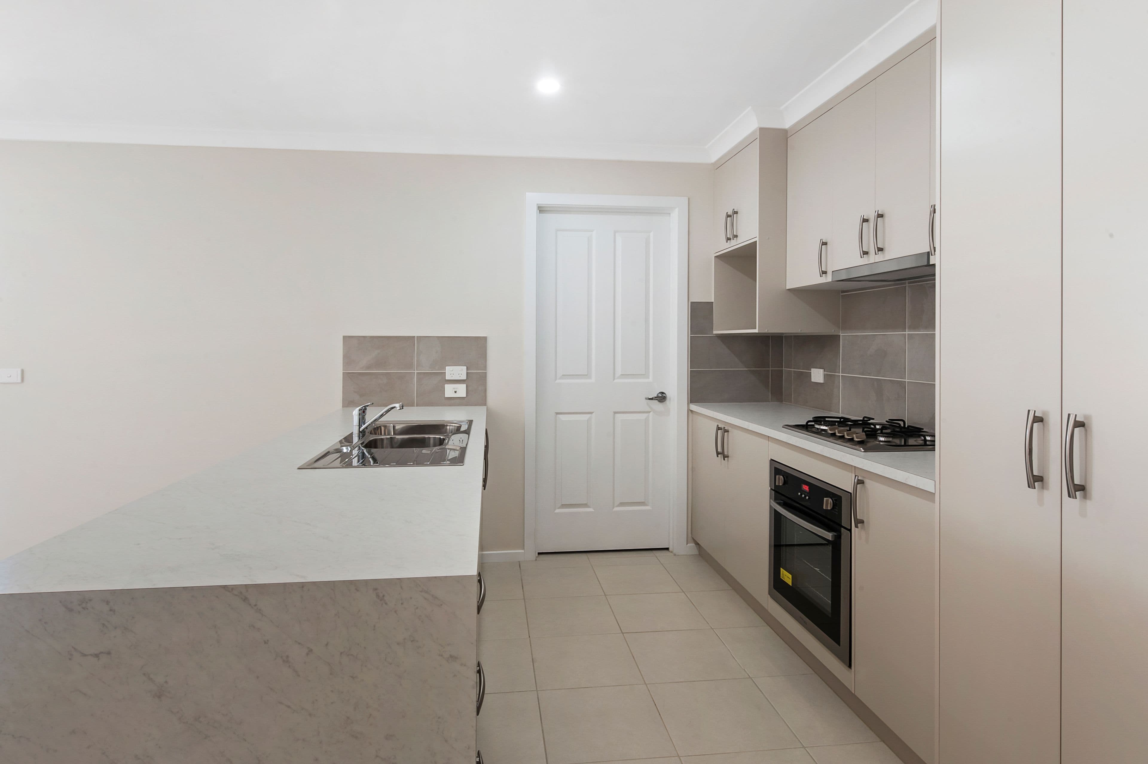 20 Rogers Avenue, Wodonga VIC 3690, Wodonga - Thumbnail 3