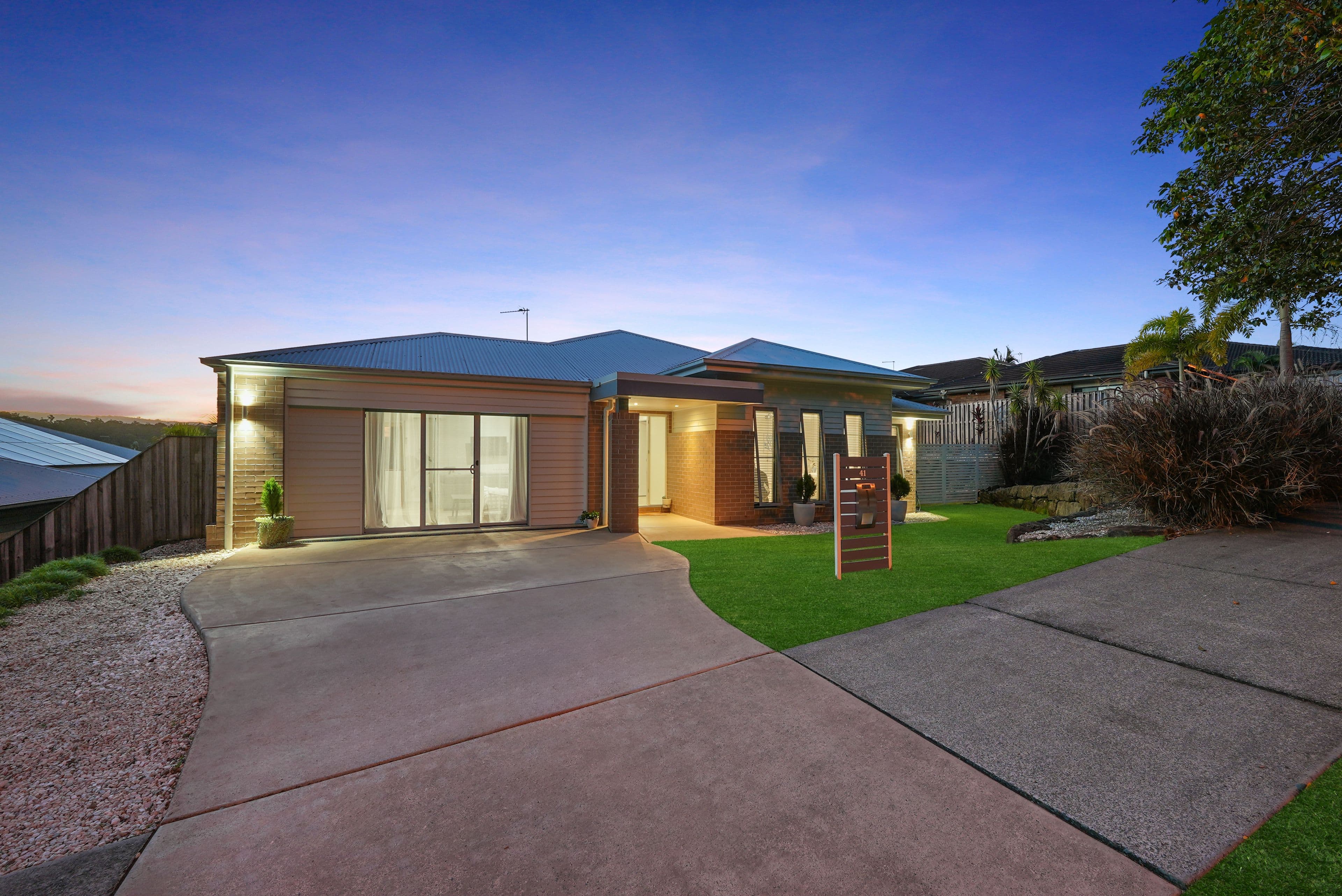 41 Wunburra Circle, Pacific Pines QLD 4211, Pacific Pines - Thumbnail 4