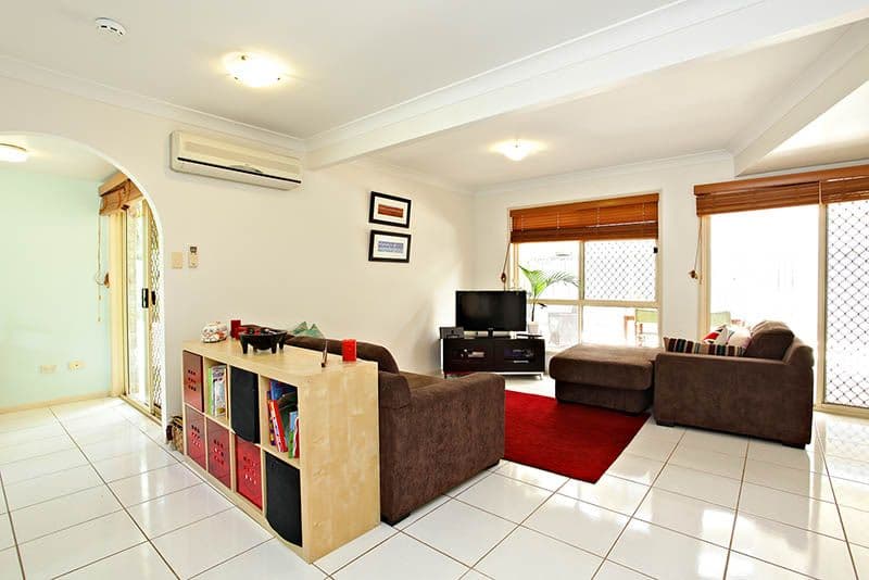 21 Deviney Street, MORNINGSIDE QLD 4170, Morningside - Thumbnail 3