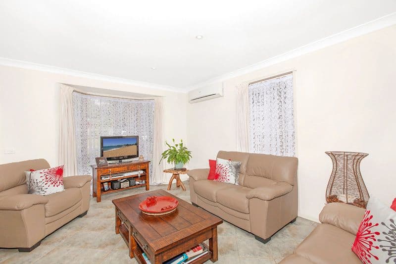 1 Prescott Avenue, CROMER NSW 2099, Cromer - Thumbnail 4