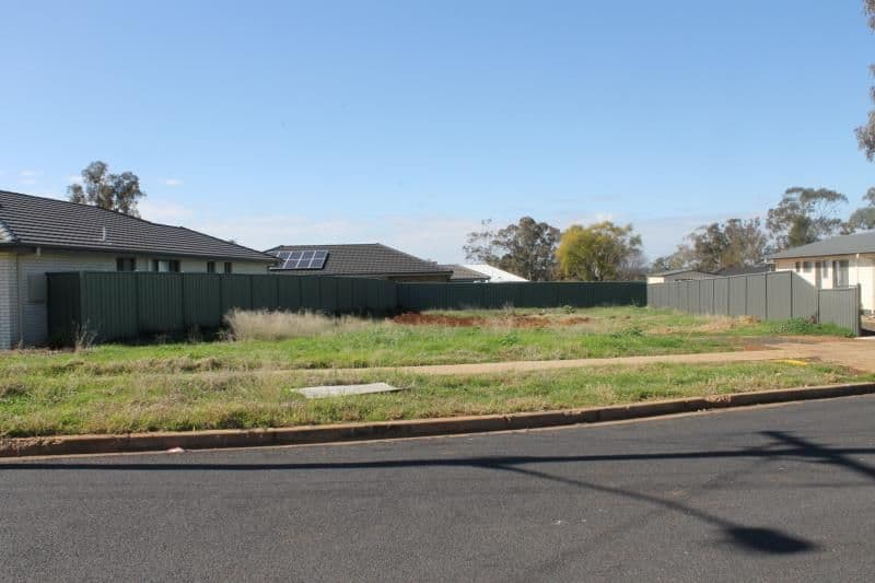 4 Aruma Street, DUBBO NSW 2830, Dubbo - Image 1
