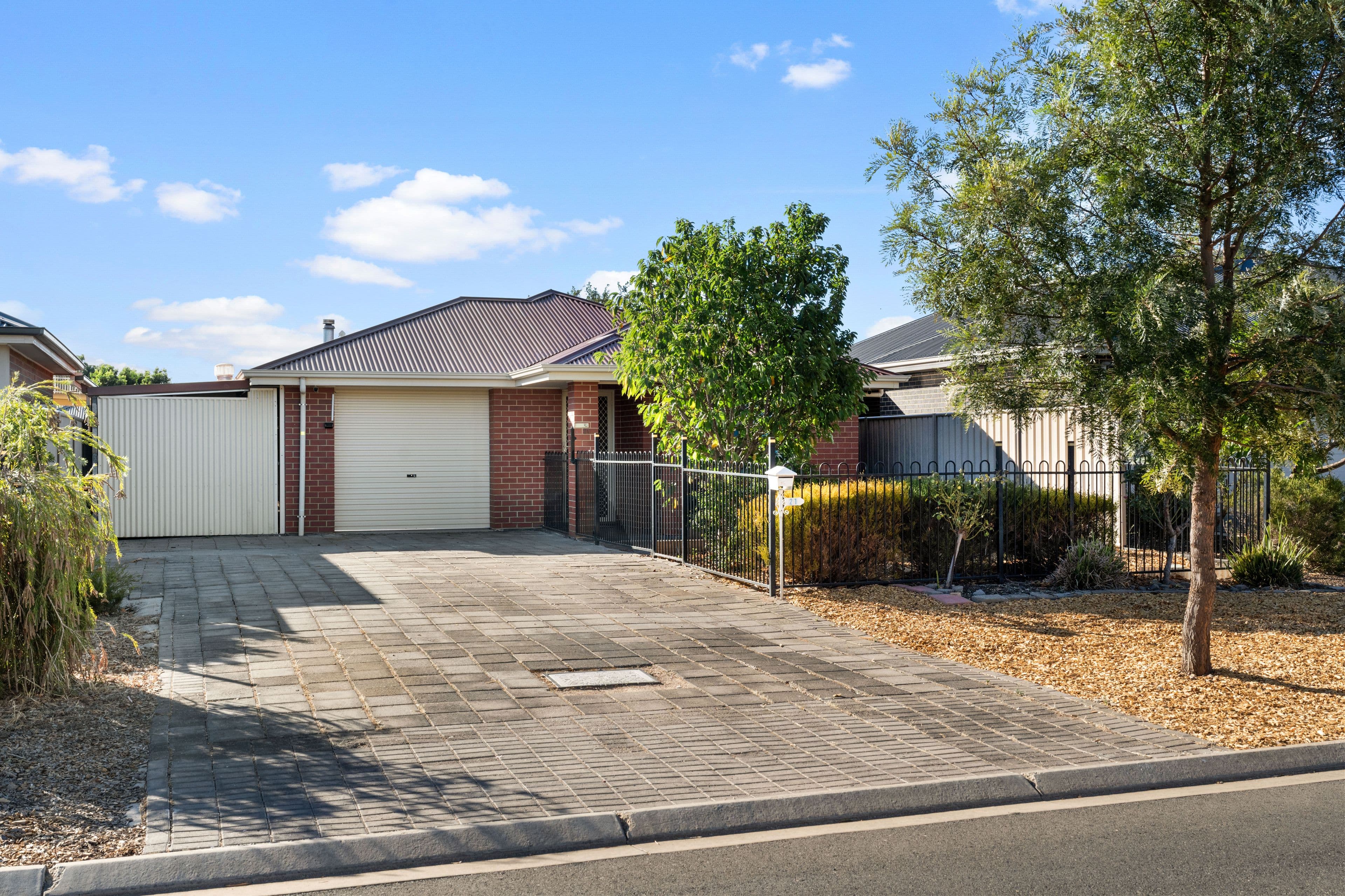 21 Burwood Road, Munno Para West SA 5115, Munno Para West - Thumbnail 2