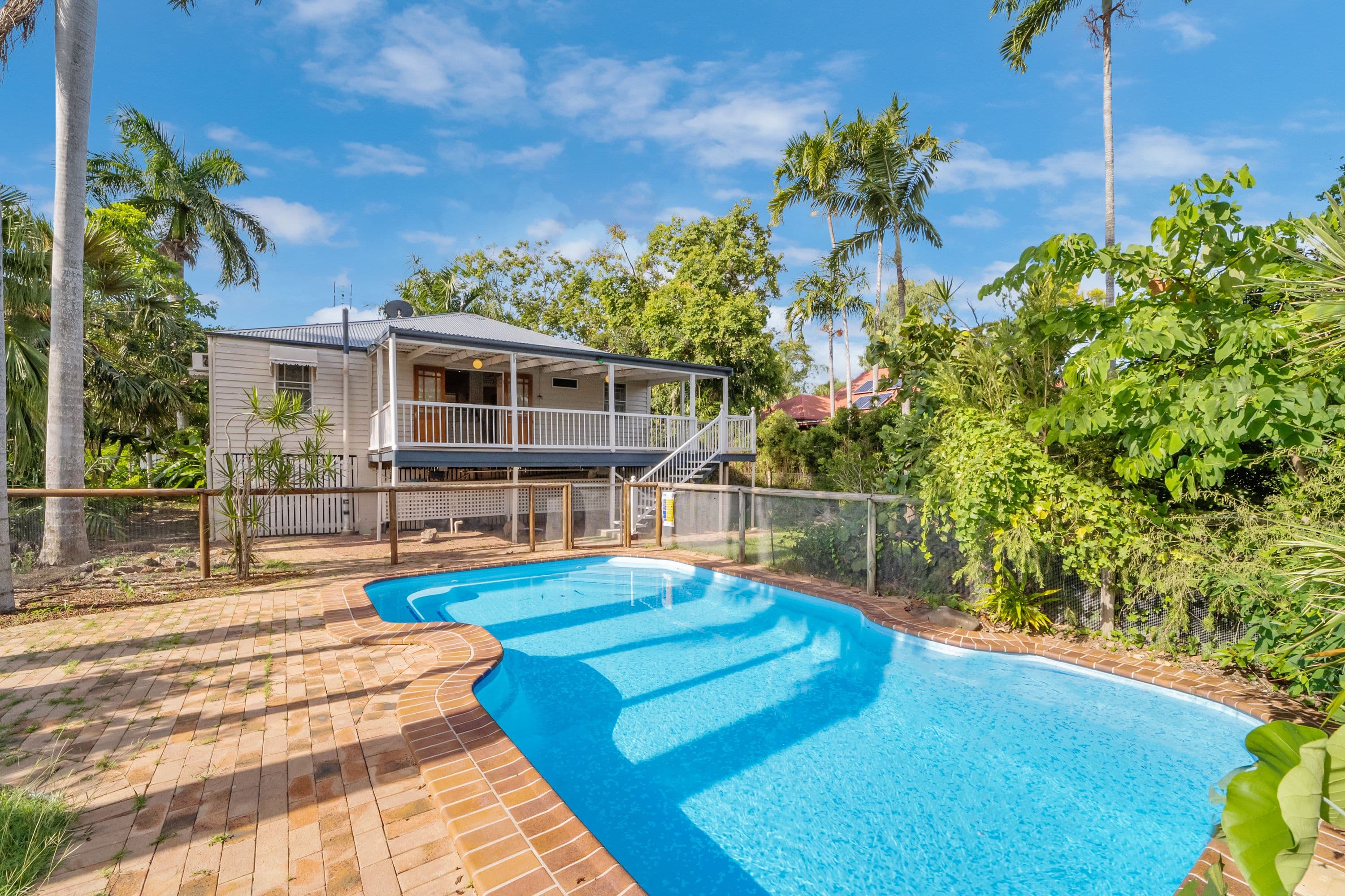 15 Clayton Street, Hermit Park QLD 4812, Hermit Park - Thumbnail 2