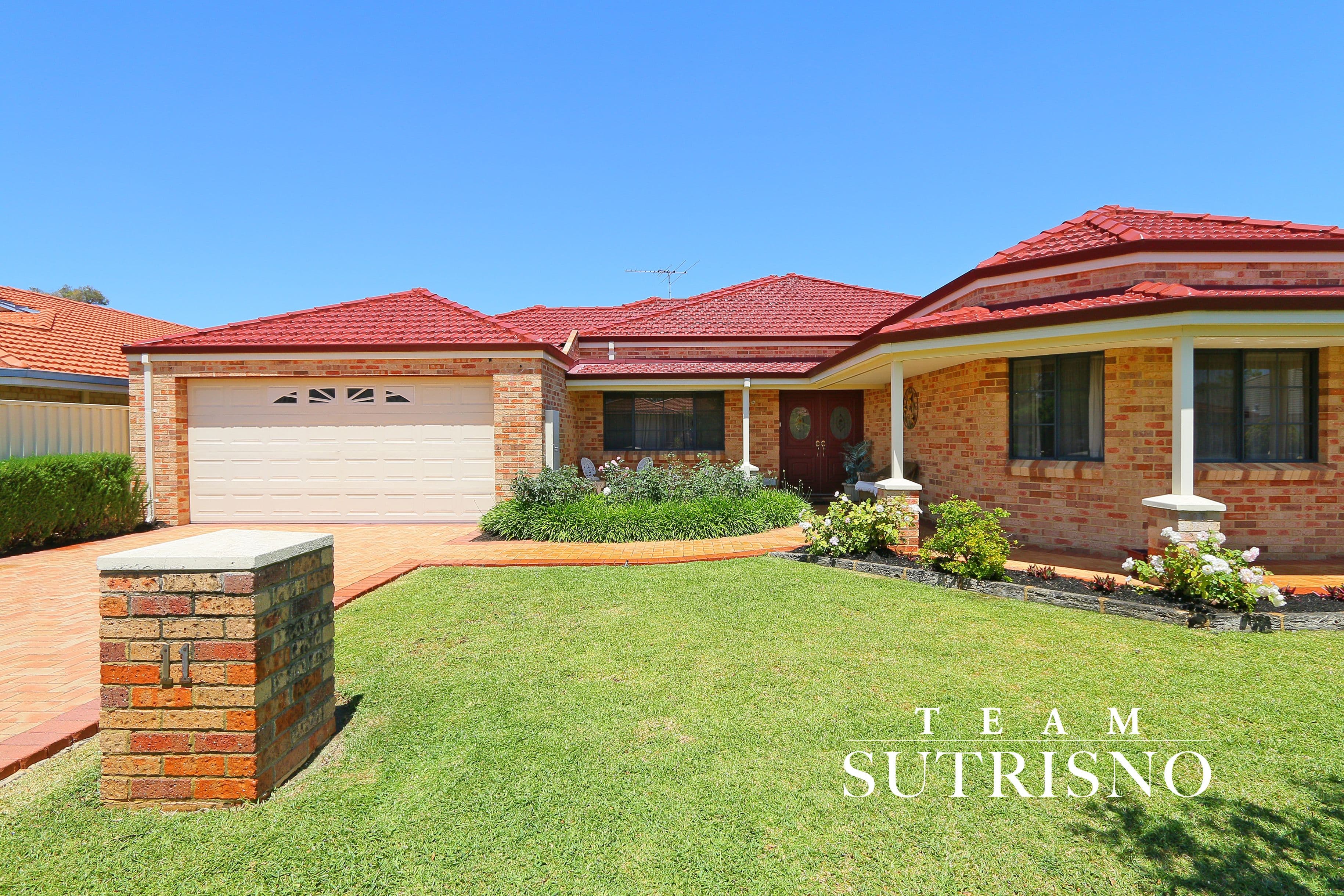 11 Inveraray Close, Canning Vale WA 6155, Canning Vale - Image 1