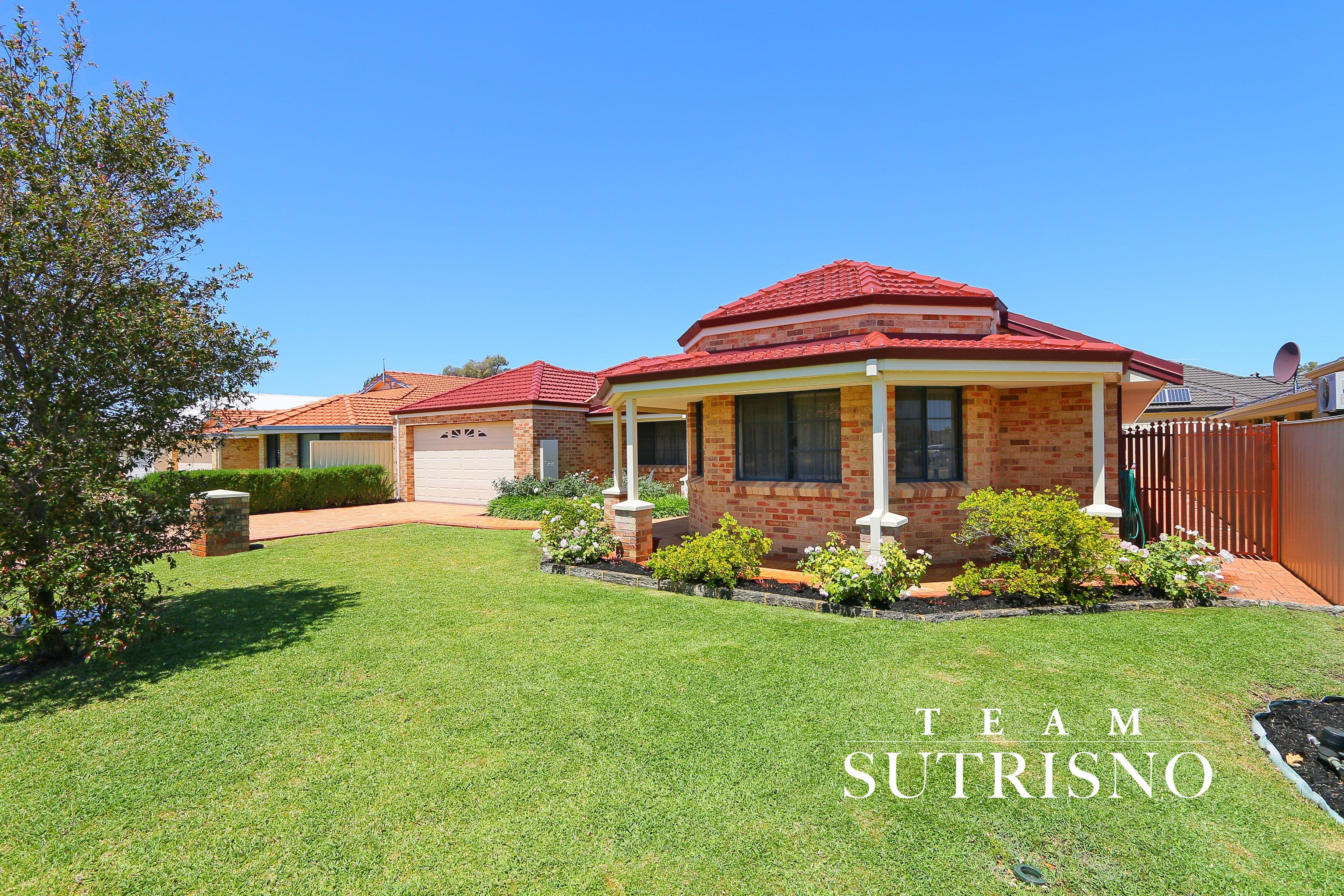 11 Inveraray Close, Canning Vale WA 6155, Canning Vale - Thumbnail 3
