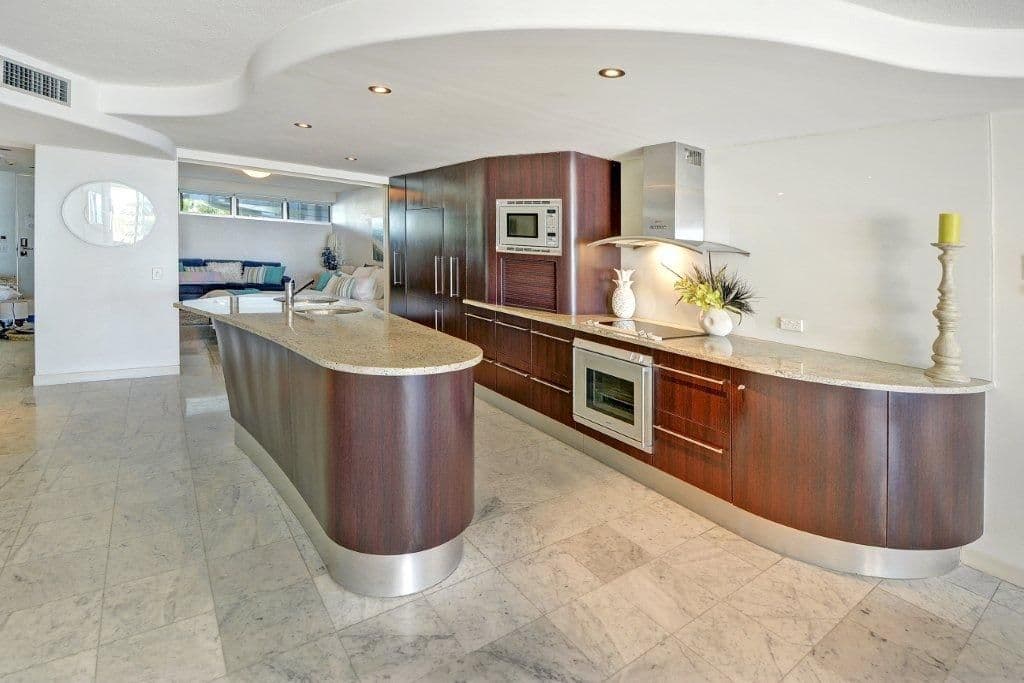 Unit 202 Sirocco Mooloolaba Esplanade, Mooloolaba QLD 4557, Mooloolaba - Thumbnail 3
