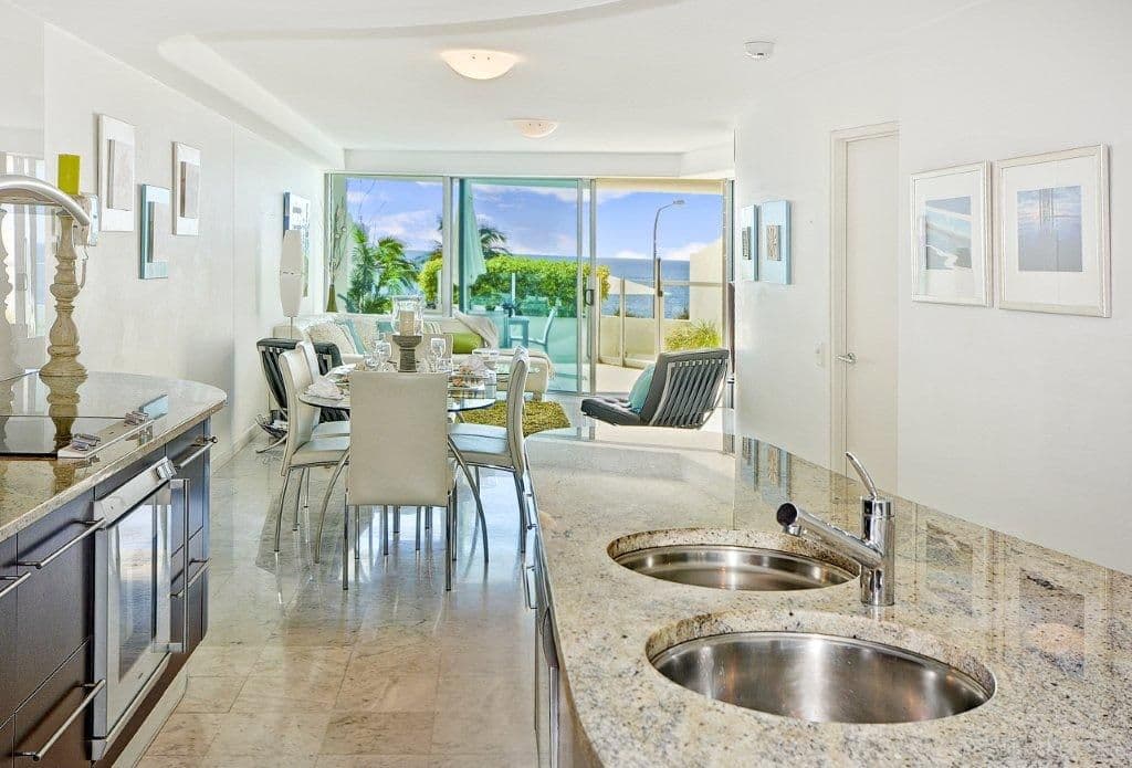 Unit 202 Sirocco Mooloolaba Esplanade, Mooloolaba QLD 4557, Mooloolaba - Thumbnail 4