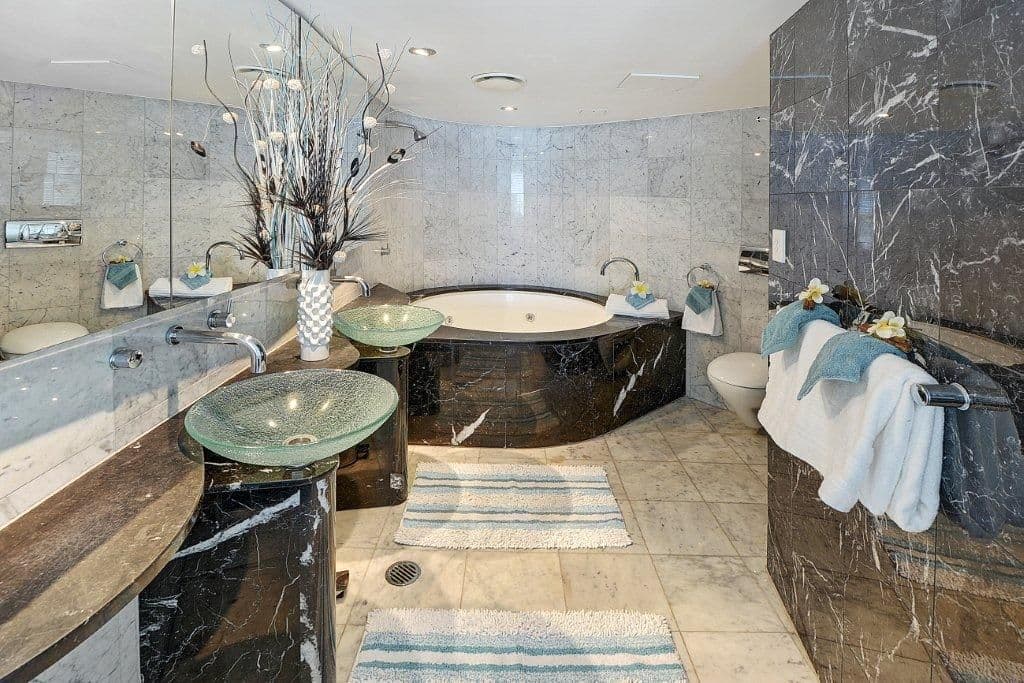 Unit 202 Sirocco Mooloolaba Esplanade, Mooloolaba QLD 4557, Mooloolaba - Thumbnail 7