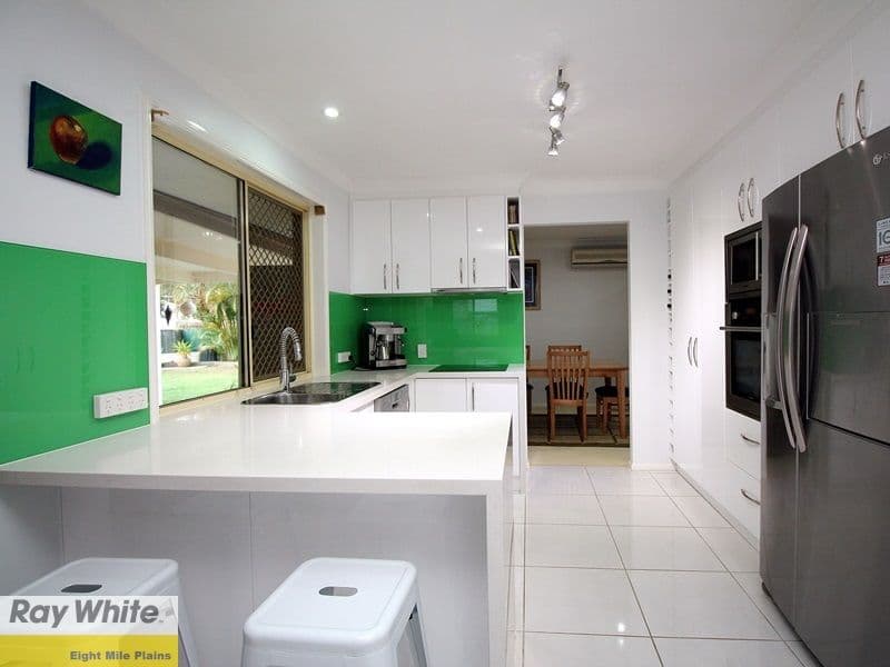 5 Arpege Crescent, Eight Mile Plains QLD 4113, Eight Mile Plains - Thumbnail 2