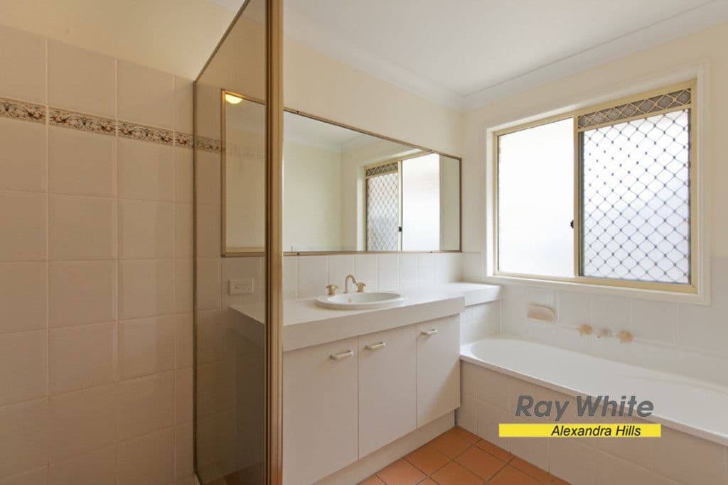 11 Cromwell Court, ALEXANDRA HILLS QLD 4161, Alexandra Hills - Thumbnail 8