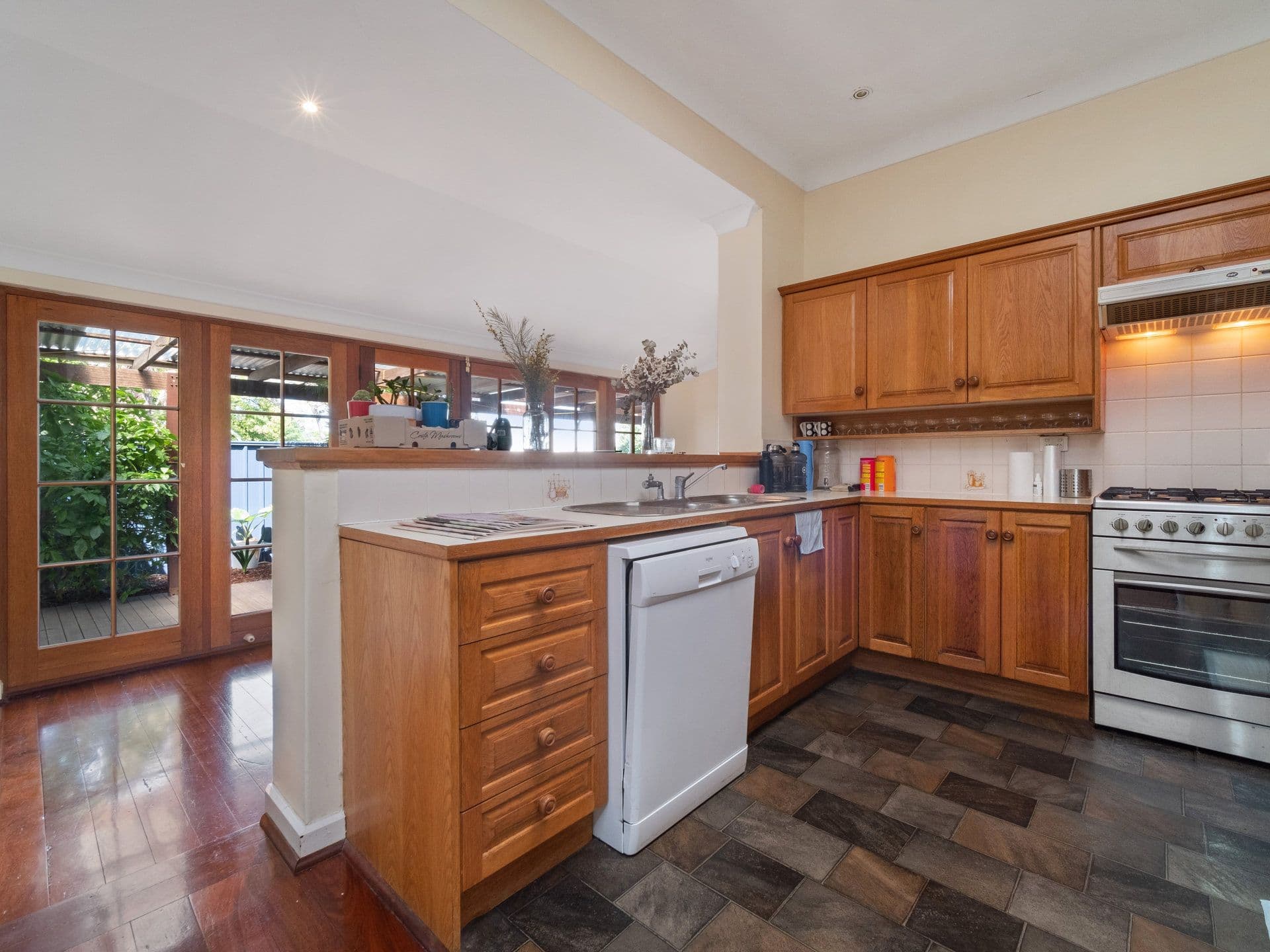 18 Walpole Street, St James WA 6102, St James - Thumbnail 2