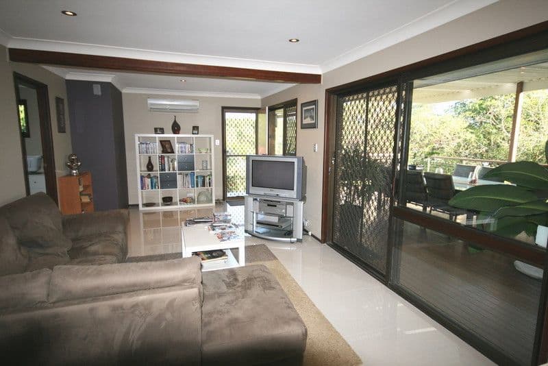 70 Rembrandt Street, CARINA QLD 4152, Carina - Thumbnail 2