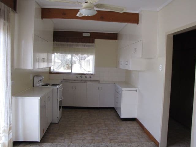 1 Derrick Street, BERRI SA 5343, Berri - Thumbnail 2