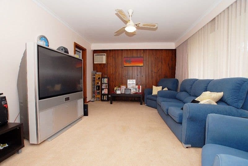 34 Avalon Road, ROWVILLE VIC 3178, Rowville - Thumbnail 2