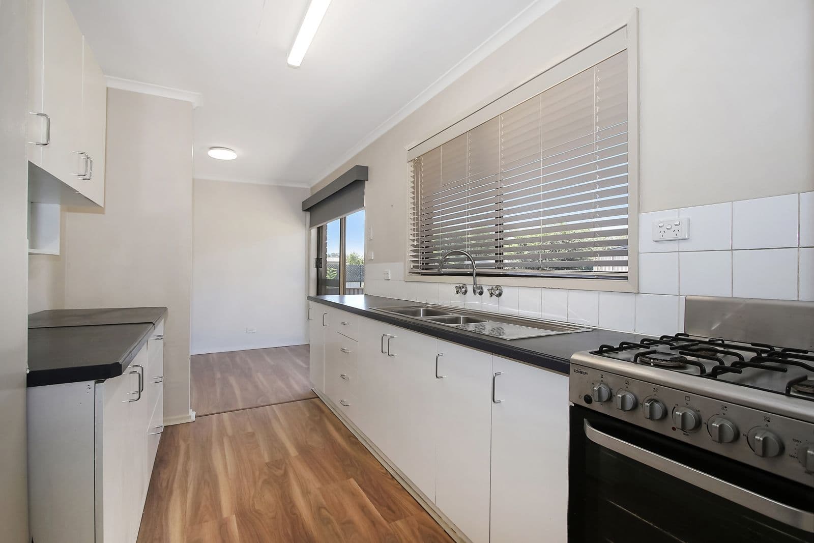 108 Pearce Street, Howlong NSW 2643, Howlong - Thumbnail 4