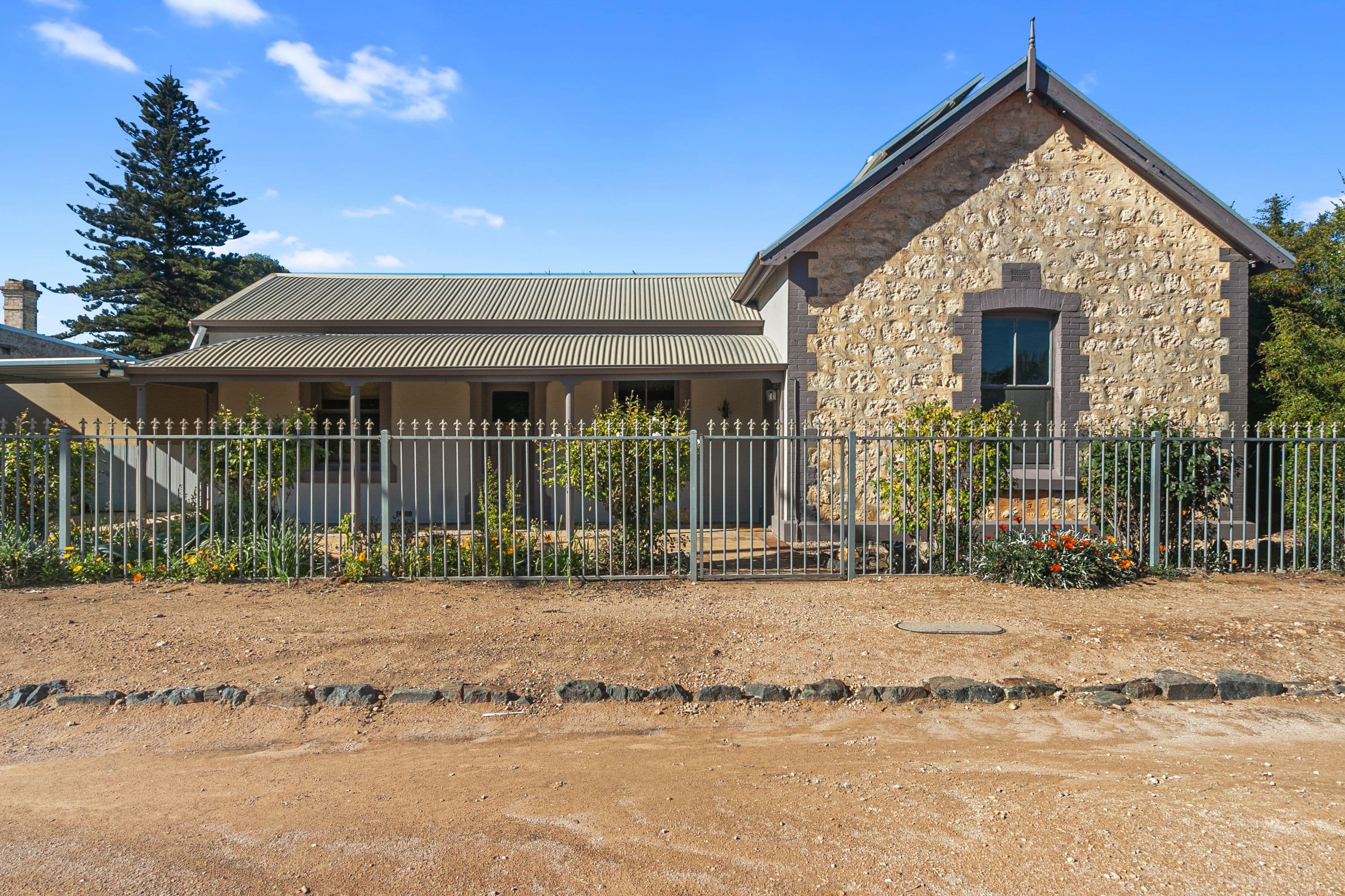 81 Stirling Terrace, Kadina SA 5554, Kadina - Image 1