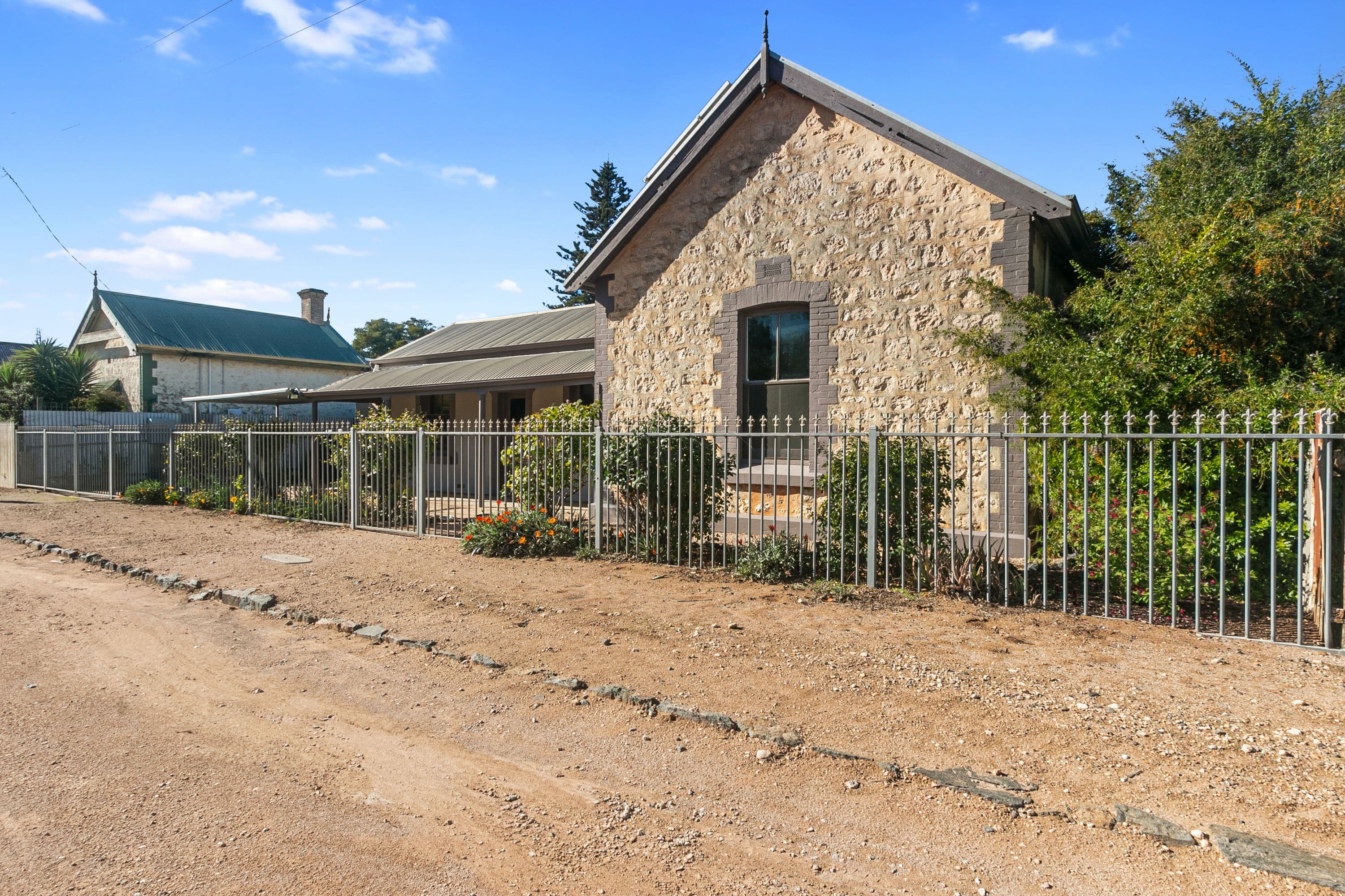 81 Stirling Terrace, Kadina SA 5554, Kadina - Thumbnail 3