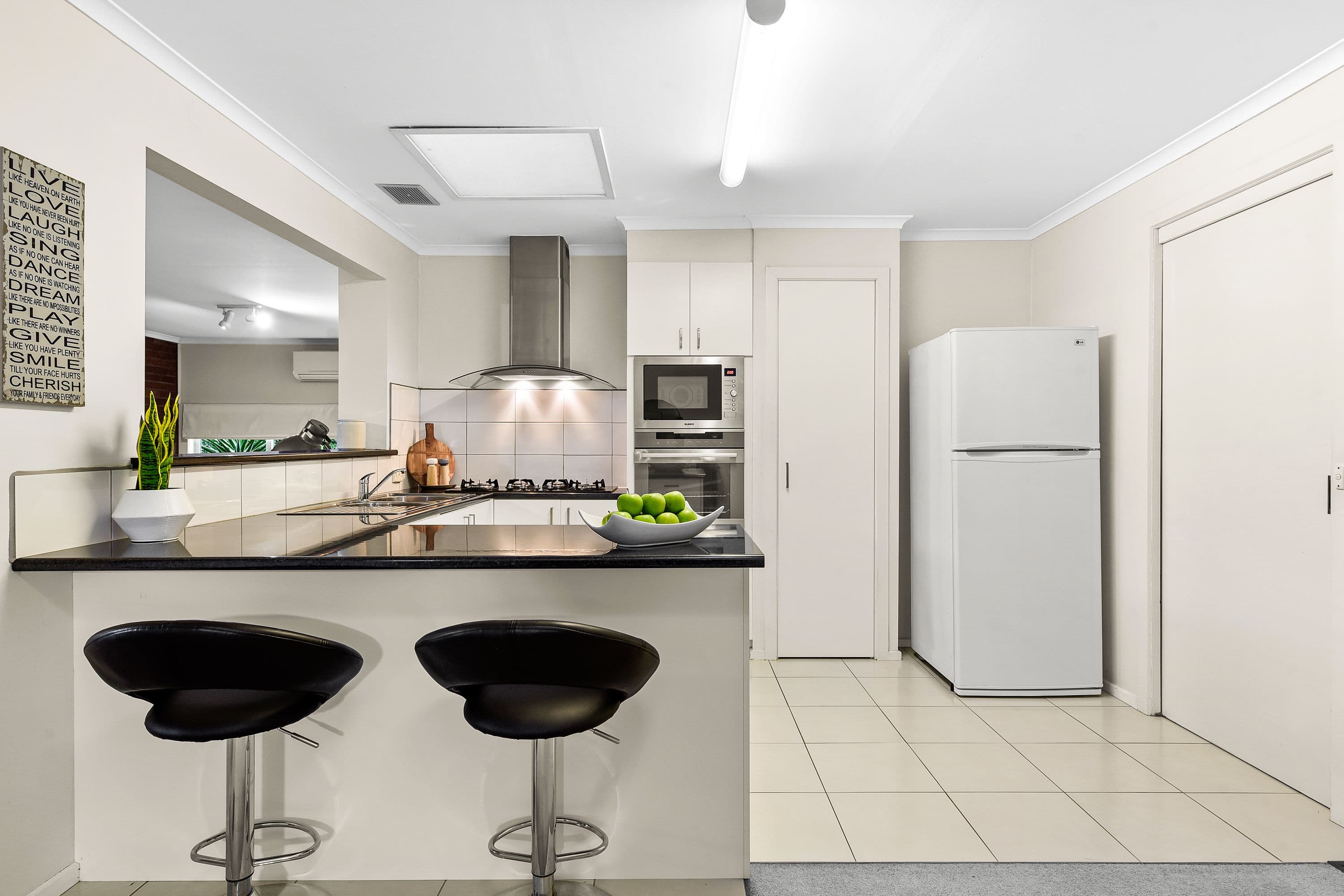 28 Amblecote Crescent, Mulgrave VIC 3170, Mulgrave - Thumbnail 7