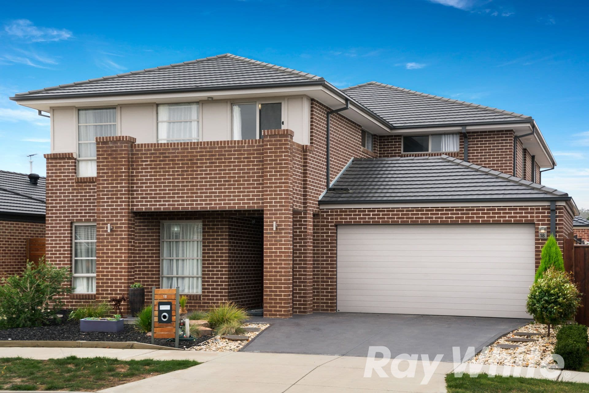 18 WOORAWA Drive, Doreen VIC 3754, Doreen - Image 1